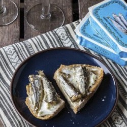 Petites sardines à l'huile d'olive - 115g